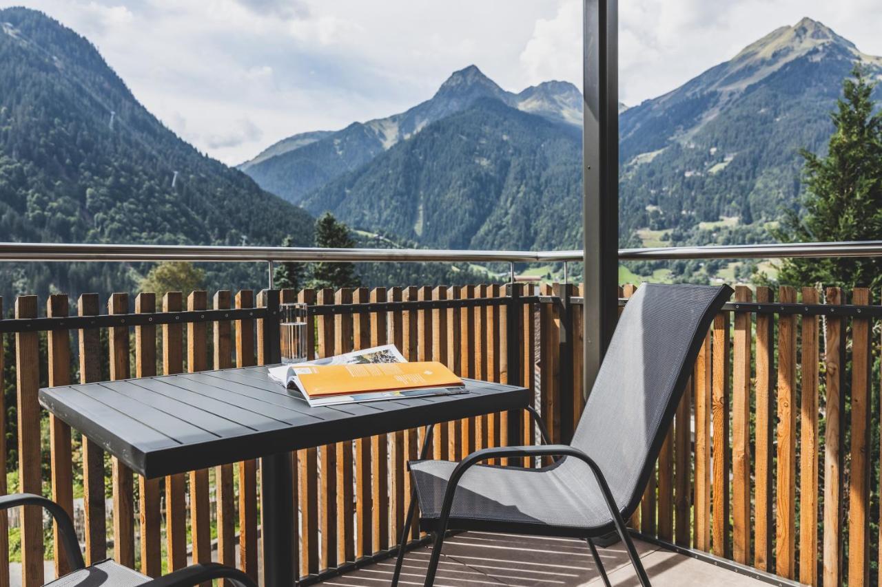 Tante Anna - Retreats Mit Weitblick Aparthotel Sankt Gallenkirch Exterior photo