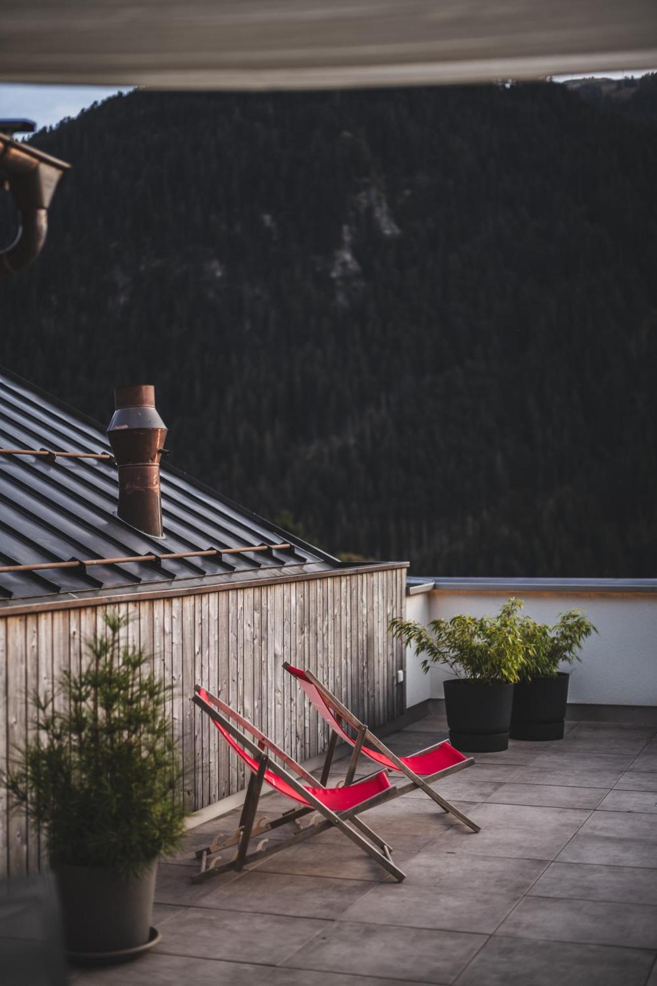 Tante Anna - Retreats Mit Weitblick Aparthotel Sankt Gallenkirch Exterior photo
